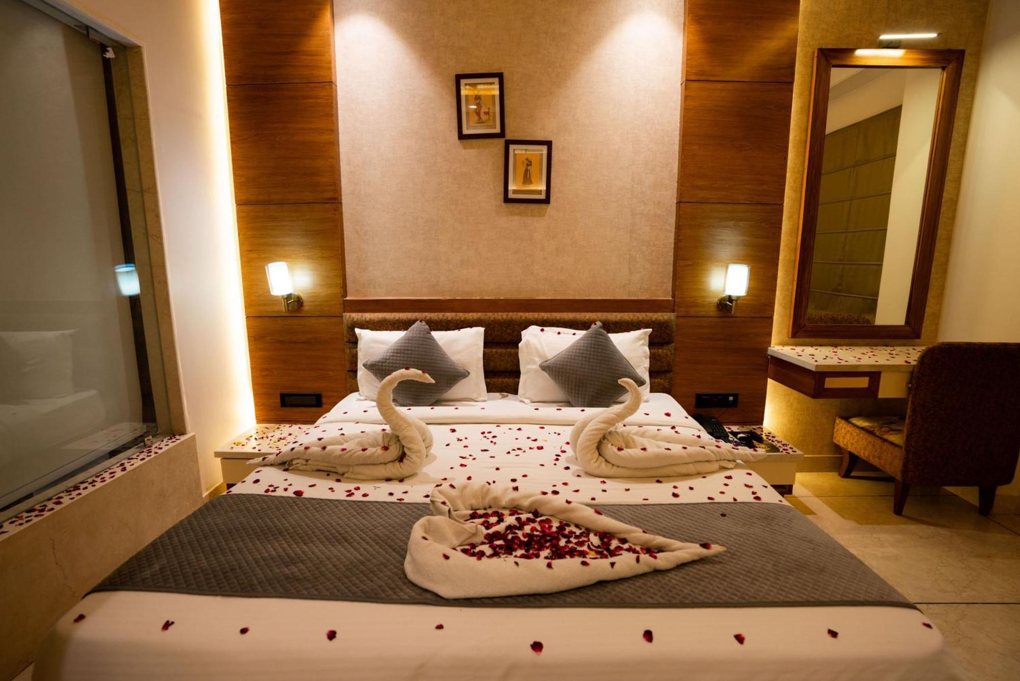 Hotel Rr 62-Jaipur City Centre Hotel Exterior photo