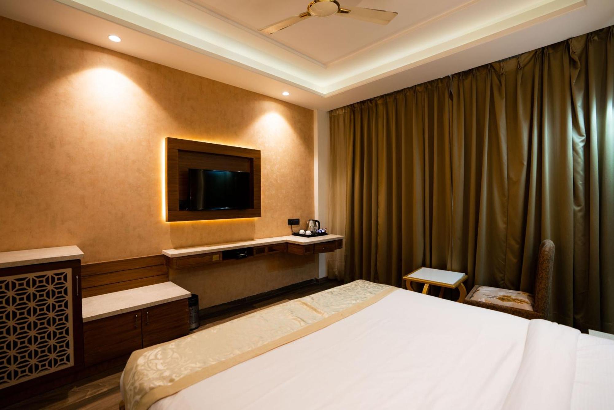 Hotel Rr 62-Jaipur City Centre Hotel Exterior photo