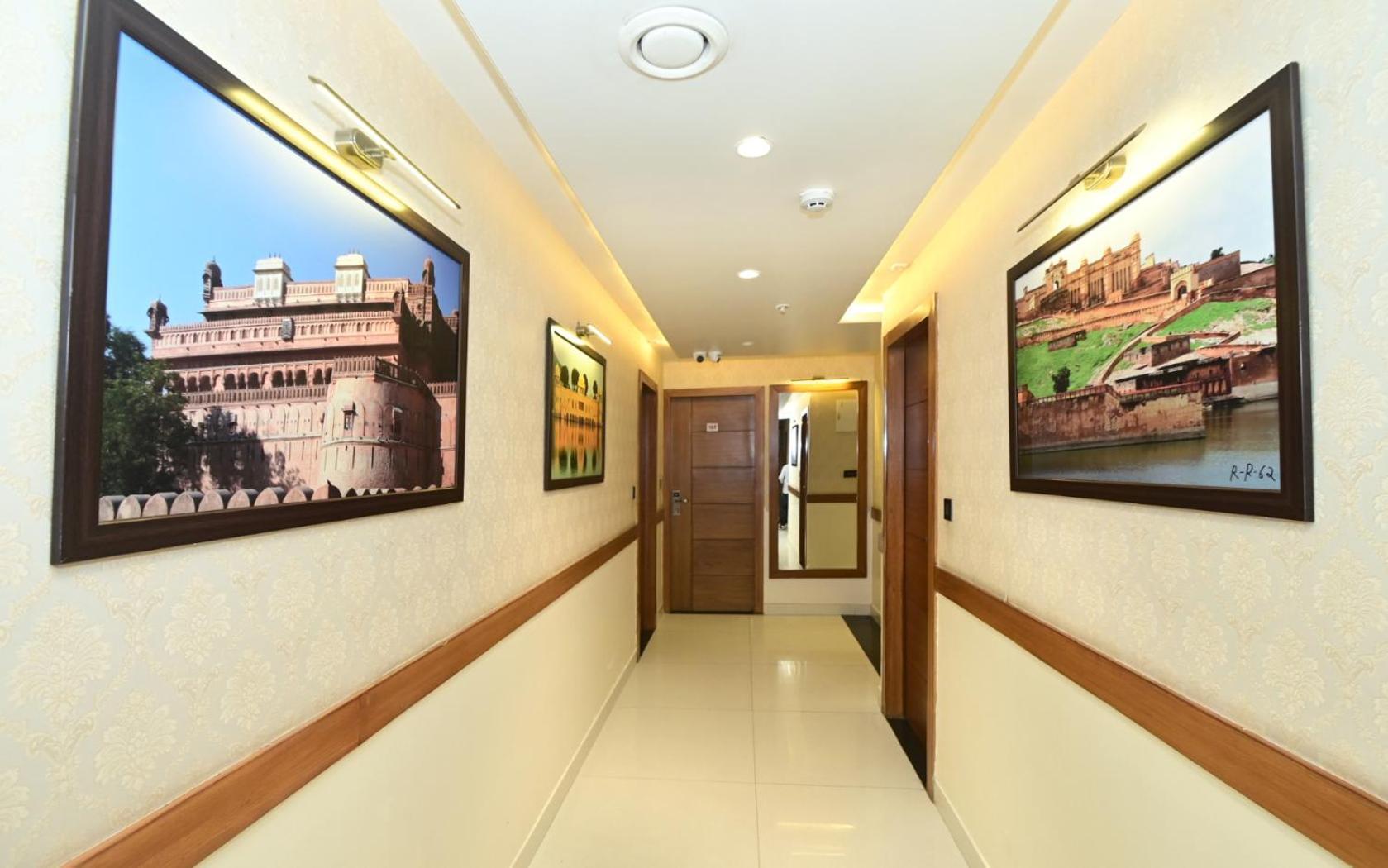 Hotel Rr 62-Jaipur City Centre Hotel Exterior photo