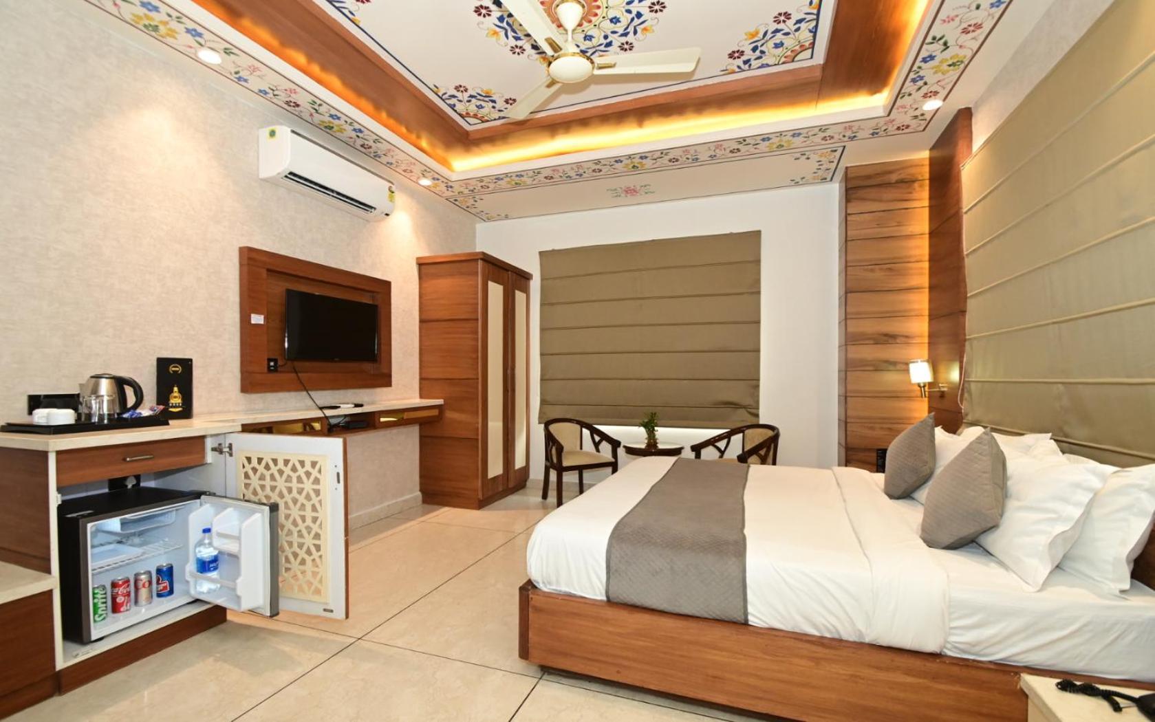 Hotel Rr 62-Jaipur City Centre Hotel Exterior photo