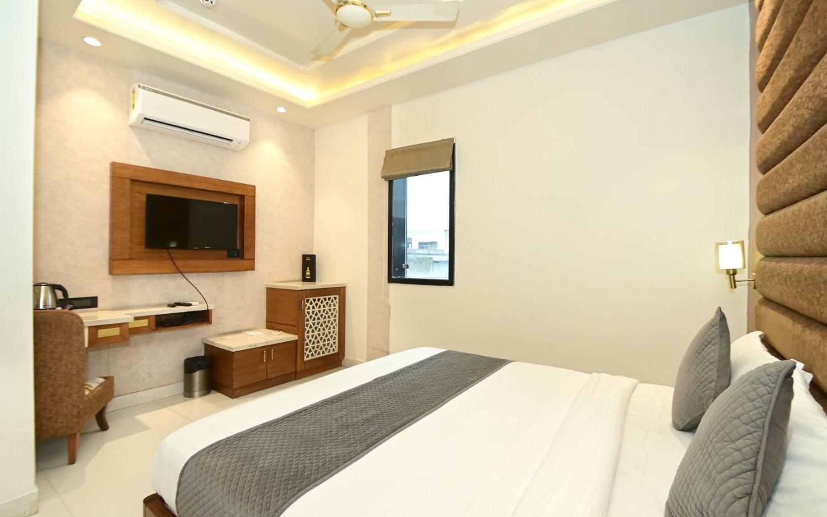 Hotel Rr 62-Jaipur City Centre Hotel Exterior photo