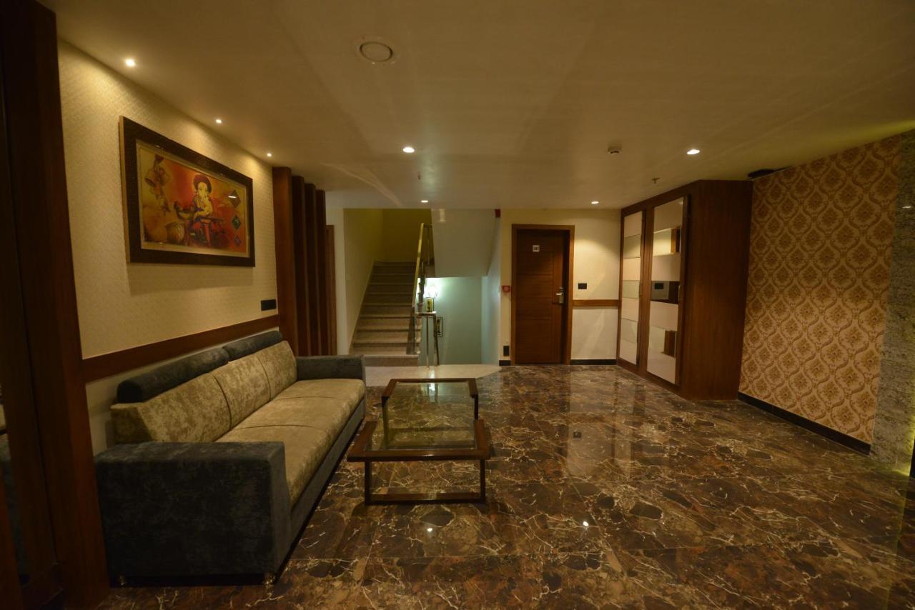 Hotel Rr 62-Jaipur City Centre Hotel Exterior photo